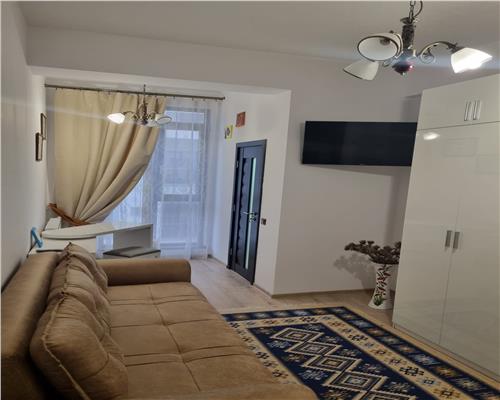 Apartament cu 3 camere 2 bai si parcare privata pe Doamna Stanca