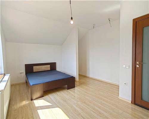 Casa individuala cu 5 camere in zona Bavaria