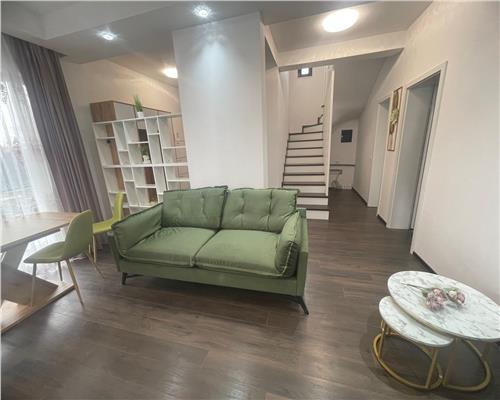 Casa de lux cu 4 camere 2 bai si terasa in Cristian