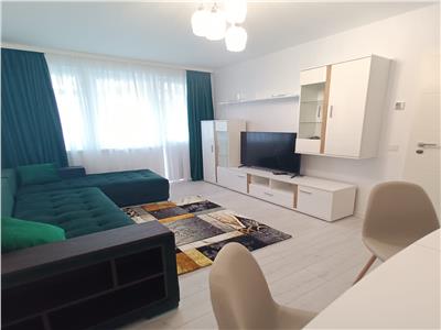Apartament nou de lux cu 3 camere si balcon pe Bd Mihai Viteazu