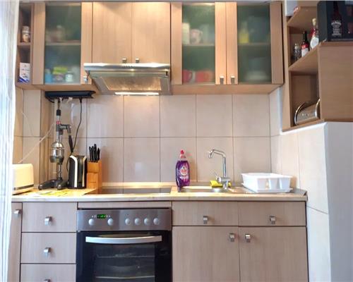 Apartament 2 camere decomandat cu balcon in Ciresica