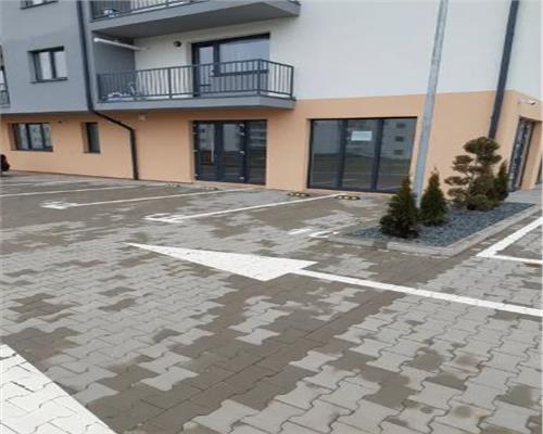Spatiu comercial 70 mp si 3 locuri de parcare in Arhitectilor