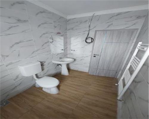 Spatiu comercial 70 mp si 3 locuri de parcare in Arhitectilor