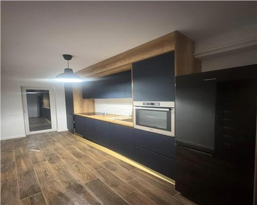 Apartament Nou 3 camere cu loc de parcare zona Doamna Stanca