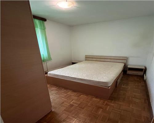 Apartament 3 camere etajul 1 si balcon in zona Rahovei