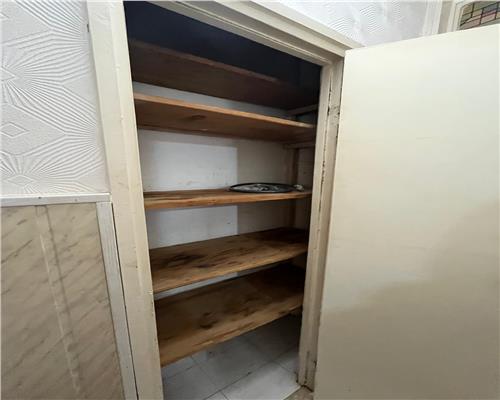 Apartament 3 camere etajul 1 si balcon in zona Rahovei