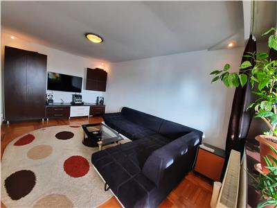 Apartament n exclusivitate 2 camere decomandat balcon pe Siretului
