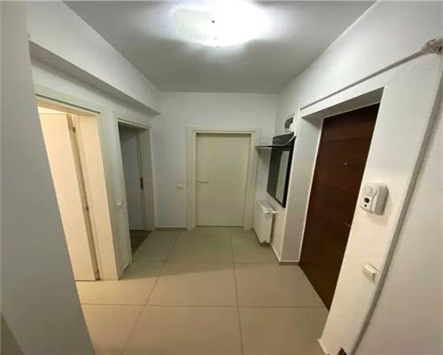 Apartament 2 camere decomandat cu balcon in zona Mihai Viteazul