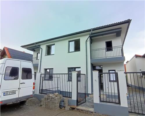 Casa cu 4 camere 2 bai si curte 180 mp in Selimbar