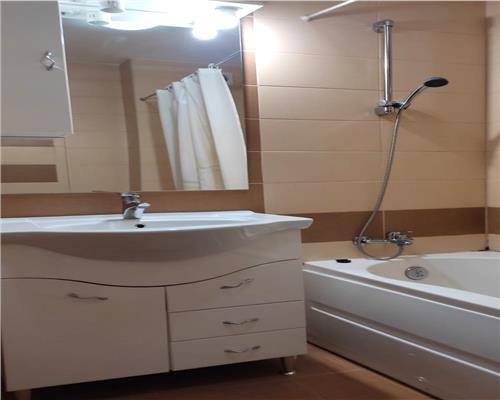 Apartament 2 camere decomandat cu balcon in zona Turnisor