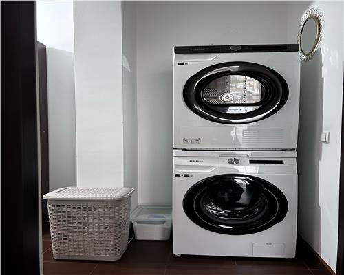 Apartament cu 3 camere 2 bai si 2 locuri de parcare in Turnisor