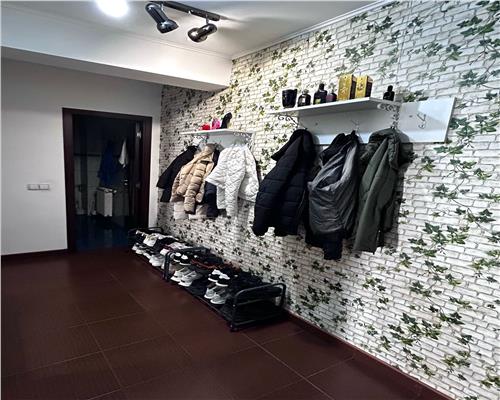 Apartament cu 3 camere 2 bai si 2 locuri de parcare in Turnisor