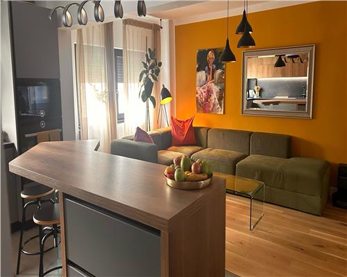 Apartament modern cu 4 camere 2 bai si logie inchis in Strand