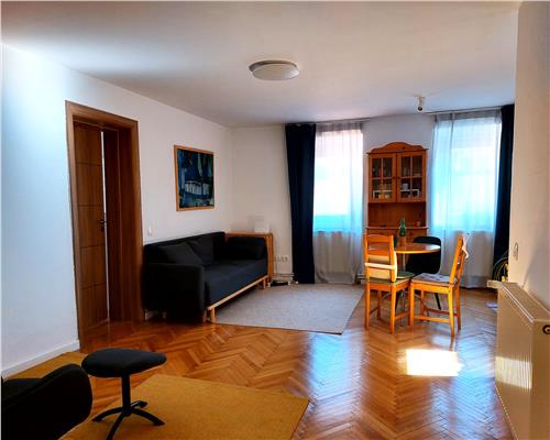 Apartament cu 3 camere Central in Sibiu