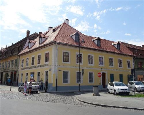 Apartament cu 3 camere Central in Sibiu