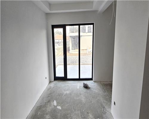 Casa tip duplex 4 camere teren 220 mp in Cristian