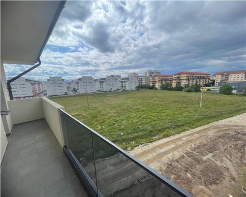 Apartament decomandat etaj 1 la cheie 56 mp utili balcon 7 mp Doamna Stanca