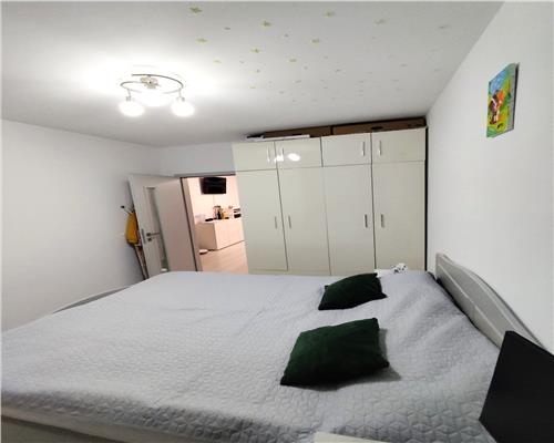 Apartament cu 3 camere 2 balcoane si parcare pe Calea Surii Mici