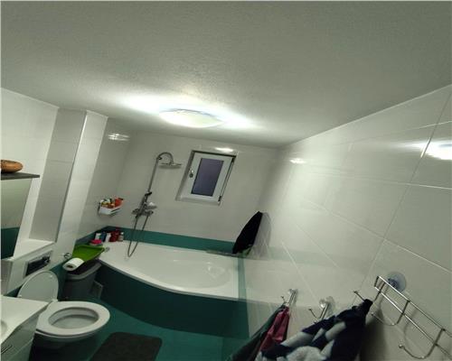 Apartament cu 3 camere 2 balcoane si parcare pe Calea Surii Mici