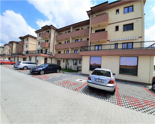 Apartament cu 3 camere 2 balcoane si parcare pe Calea Surii Mici