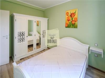Apartament de LUX la vila cu 3 camere si balcon in zona Trei Stejari
