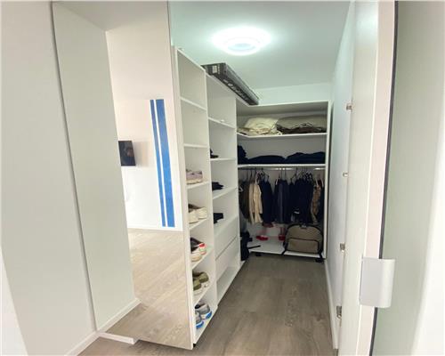 Penthouse lux 3 camere 2 bai terasa 120 mp parcare subterana zona Centrala