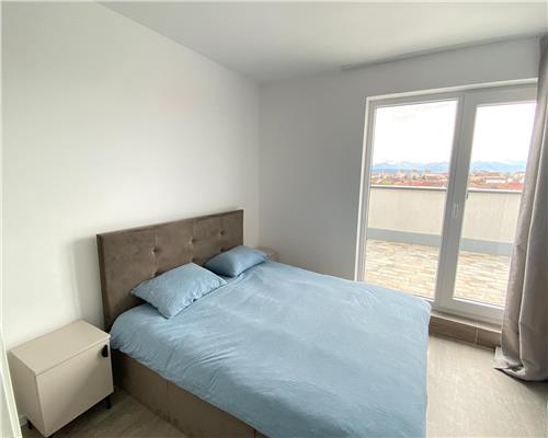 Penthouse lux 3 camere 2 bai terasa 120 mp parcare subterana zona Centrala