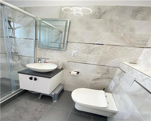 Penthouse lux 3 camere 2 bai terasa 120 mp parcare subterana zona Centrala