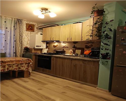 Apartament cu 2 camere balcon si parcare pe Calea Surii Mici