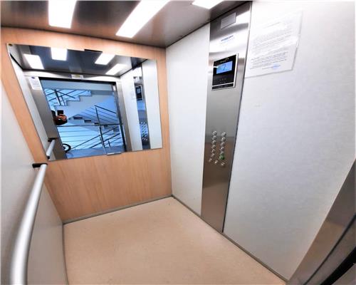 Apartament 2 camere balcon si parcare in Avantgarden