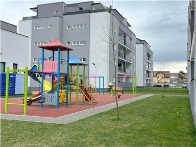 Apartament etajul 1 cu 3 camere terasa si parcare Kogalniceanu