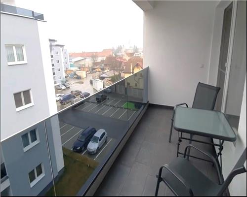 Apartament etajul 1 cu 3 camere terasa si parcare Kogalniceanu