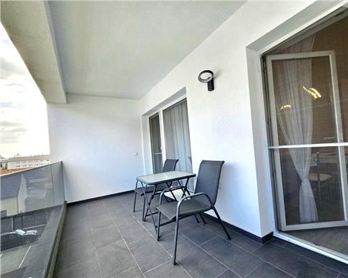 Apartament etajul 1 cu 3 camere terasa si parcare Kogalniceanu