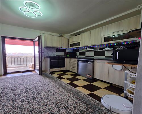 Apartament cu 4 Camere Balcon si Parcare in Selimbar