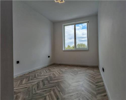 Apartament cu 3 camere balcon si parcare in Selimbar
