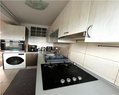 Apartament cu 3 camere 2 balcoane in Strand II