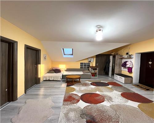 Apartament cu 3 camere 2 balcoane in Strand II
