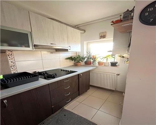 Apartament cu 3 camere 2 balcoane in Strand II
