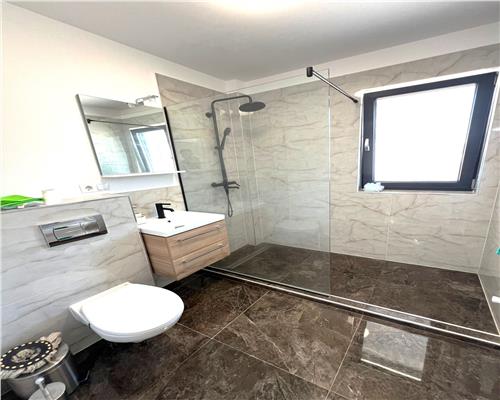 Apartament modern cu 2 camere balcon si parcare Kaufland