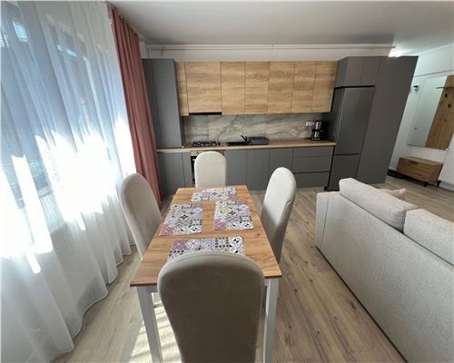 Apartament modern cu 2 camere balcon si parcare Kaufland