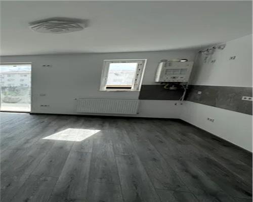 Apartament 3 camere intabulat cu gradina 50 mp  in Selimbar