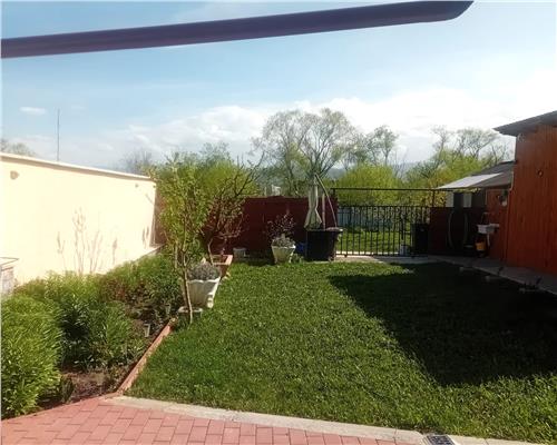 Casa individuala cu 4 camere 600 mp in Cristian