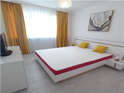 Apartament nou de lux cu 3 camere si balcon pe Bd Mihai Viteazu