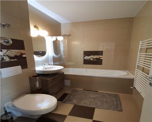 Apartament modern 2 camere balcon si parcare zona Doamna Stanca