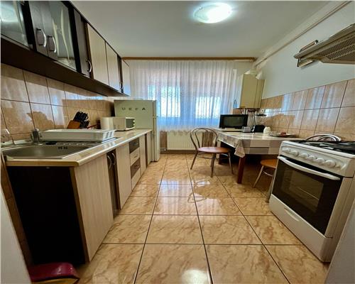 Apartament cu 2 camere si balcon inchis in Ciresica