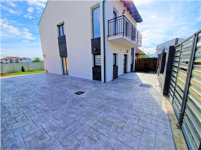 Casa individuala 4 camere 2 bai si teren 250 mp pe Calea Cisnadiei