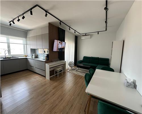 Apartament nou cu 3 camere 2 bai balcon terasa si parcare in Selimbar