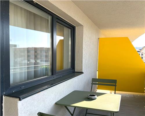 Garsoniera de lux 38 mp utili etajul 1 cu balcon si parcare