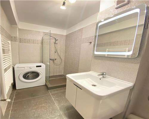 Apartament nou de LUX cu 3 camere si terasa in zona Bd Mihai Viteazu