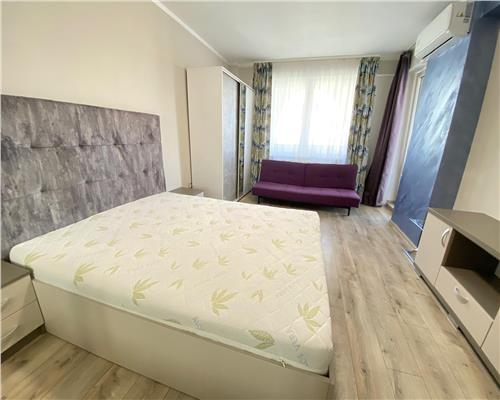 Apartament nou de LUX cu 3 camere si terasa in zona Bd Mihai Viteazu